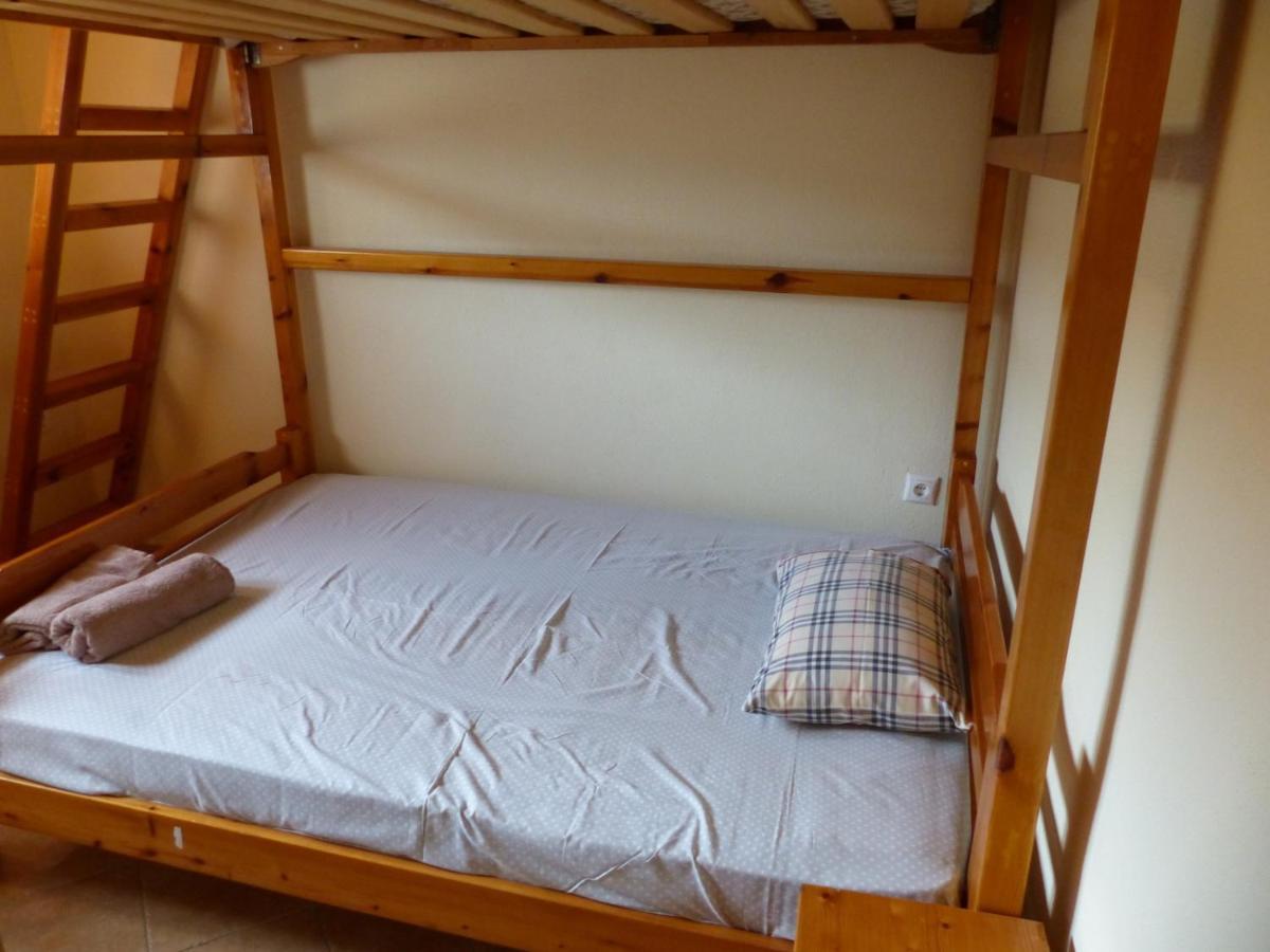 Makis Nest Apart-Hotel Вурвуру Екстериор снимка